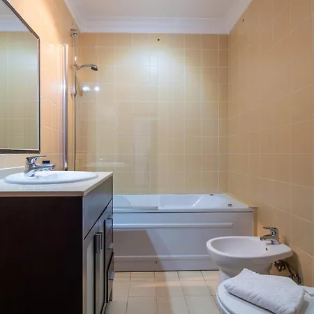 Alojamento Santa Maria * Тавира